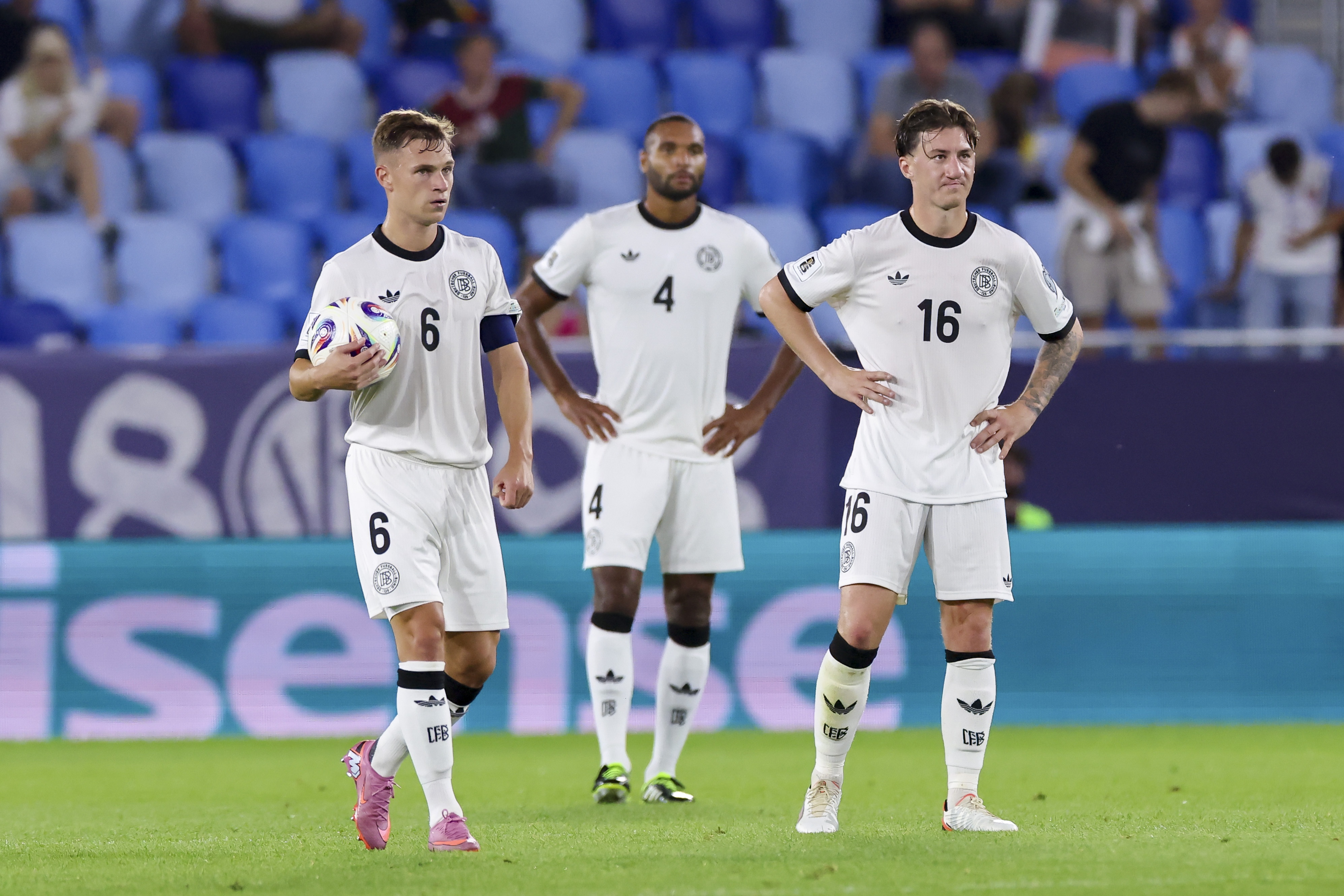 快船主场齐,心协力,力克强敌,世界杯,2022年世界杯,足球比赛,国际足球赛事,世界杯赛程,世界杯冠军,世界杯新闻,世界杯直播,世界杯历史,世界杯门票
